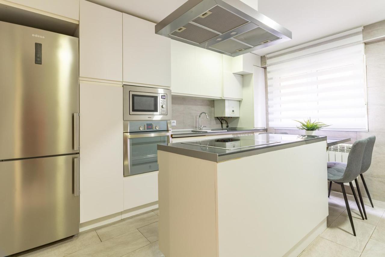 Ah King Size Apartment Vut5461As Oviedo Dış mekan fotoğraf