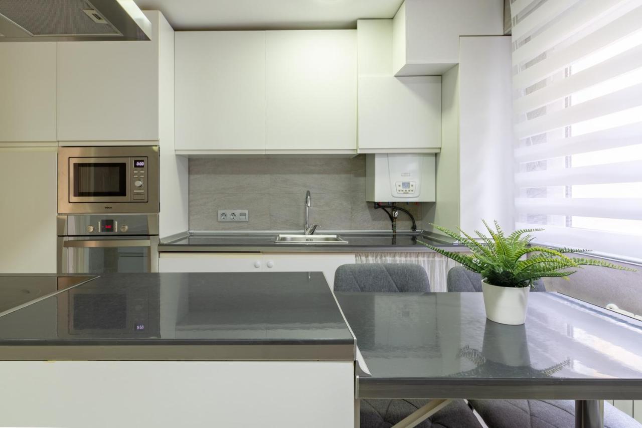 Ah King Size Apartment Vut5461As Oviedo Dış mekan fotoğraf